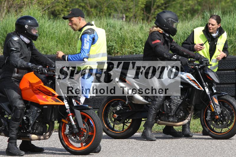 /Archiv-2025/10 23.04.2025 Cornu Master School ADR/gruen-vert/30